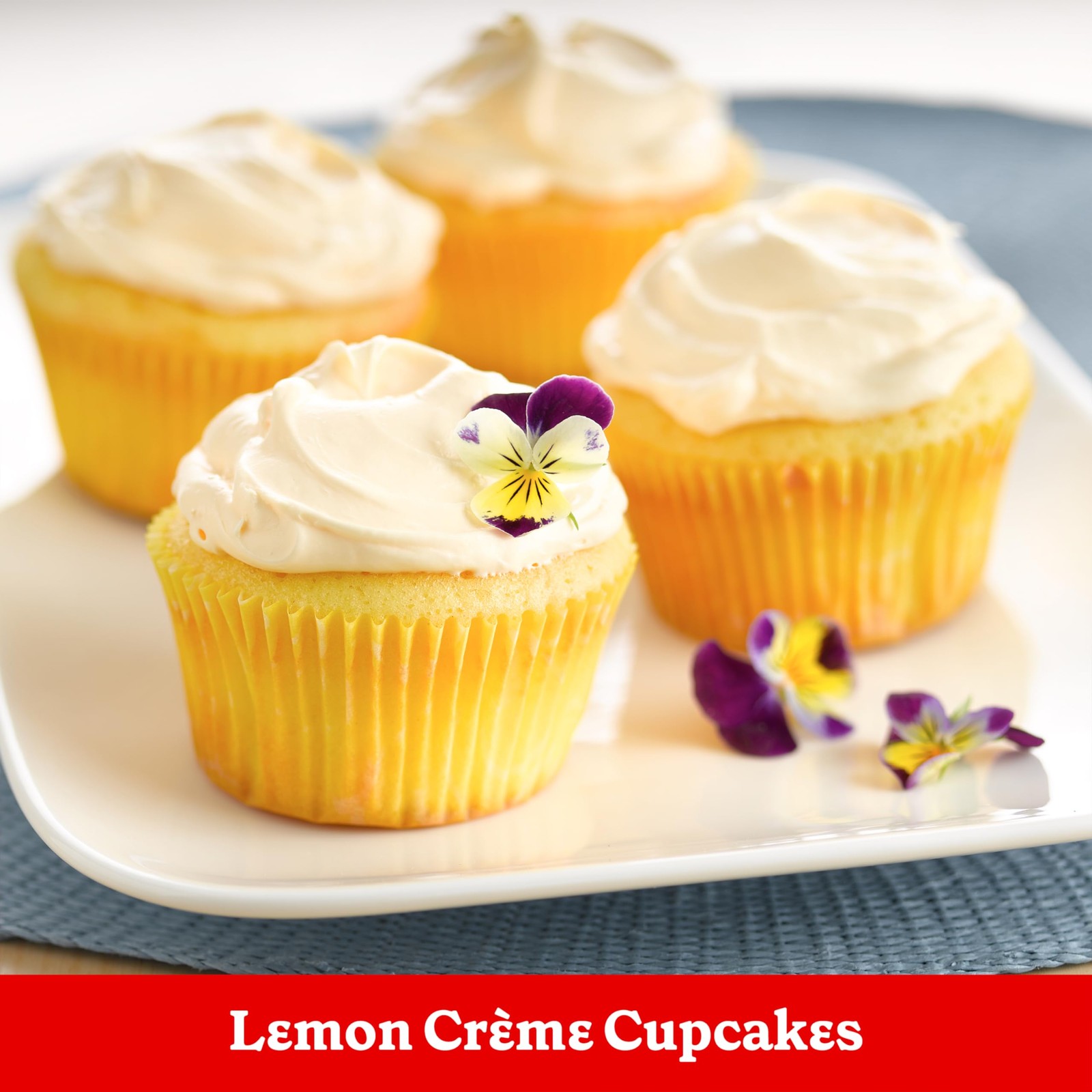 Betty Crocker Delights Super Moist Lemon Cake Mix, 13.25 Ounce (Pack of 1)