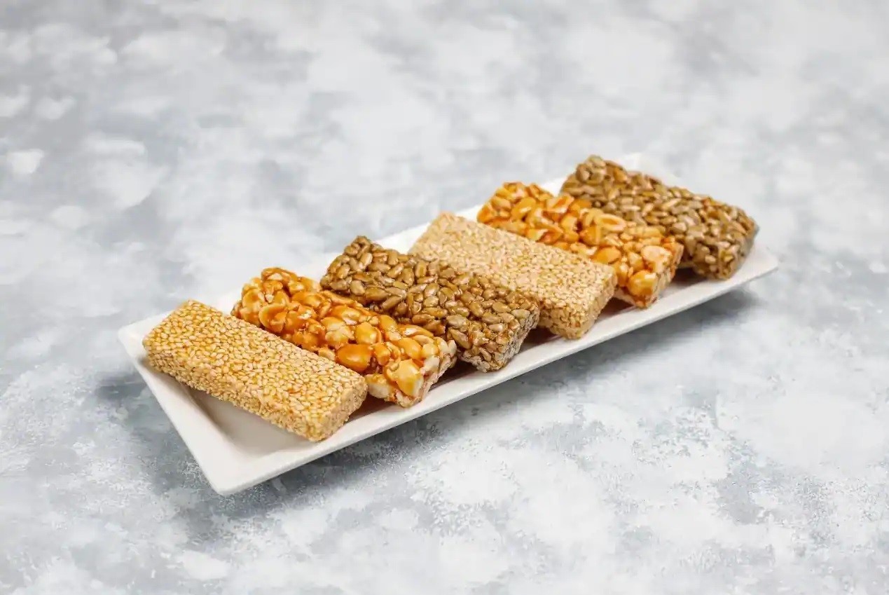 2x Timosha Kozinaki Assorti 225g –Mixed Sunflower, Peanut & Sesame Brittle Snack