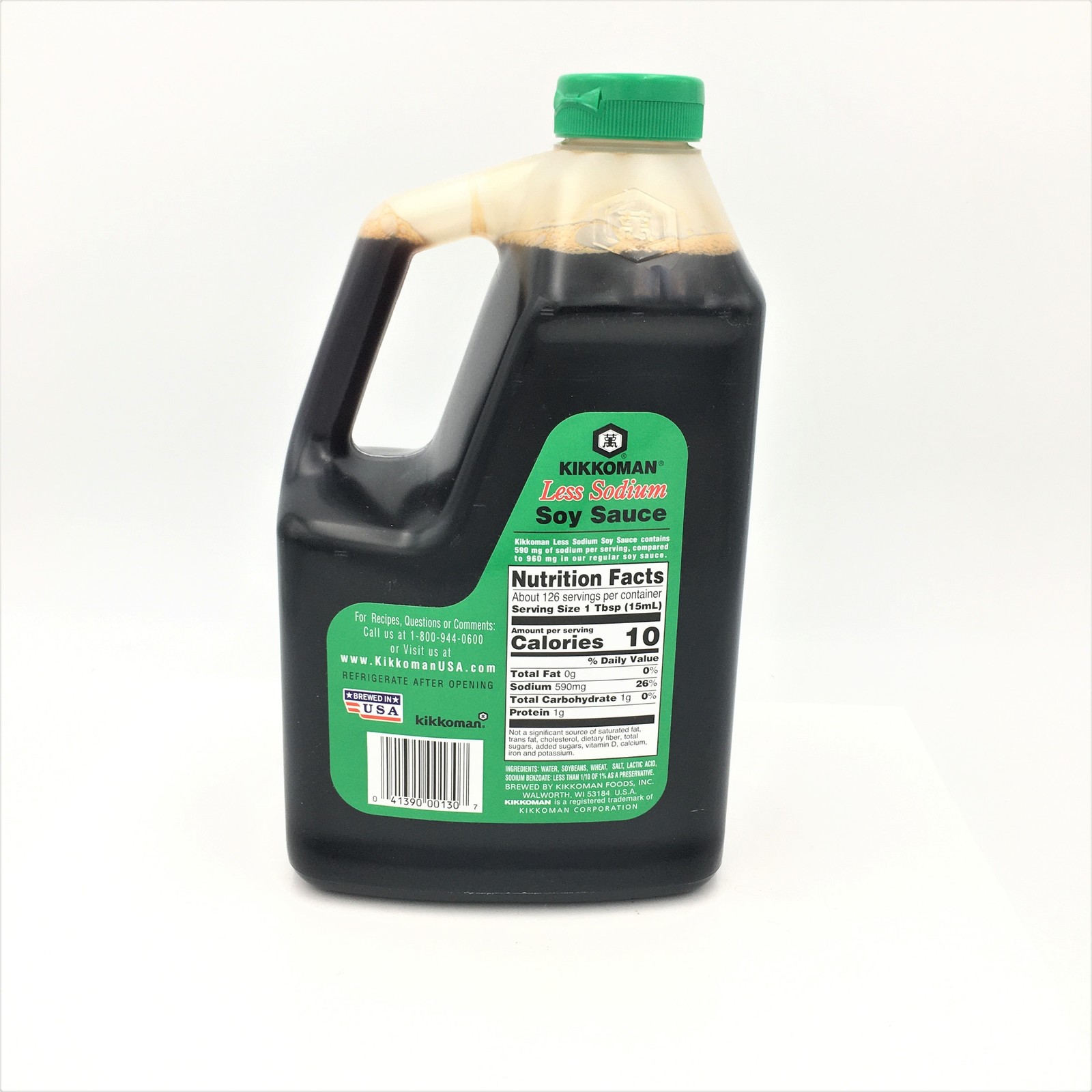Kikkoman Traditionally Brewed Soy Sauce-38% Less Sodium 1.89L