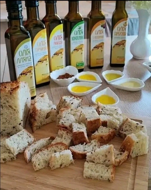 Hemp oil. Cold-pressed hemp oil. It is unrefined.
