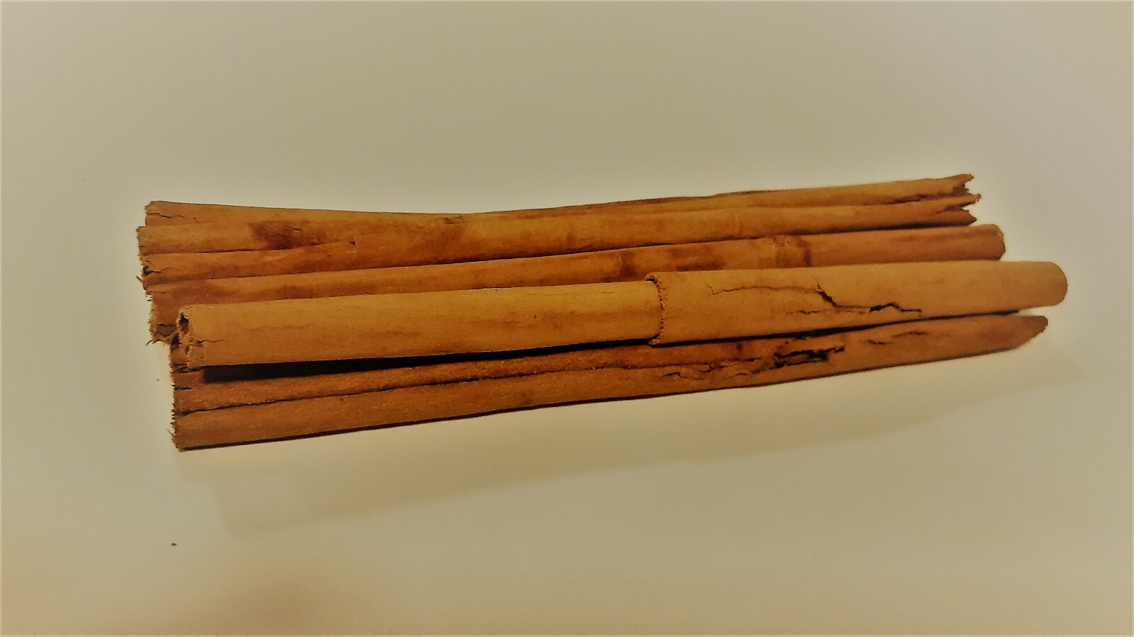 Cinnamon Sticks,Pure Ceylon, Alba grade, Cinnamon Quills,Organic,100g free ship