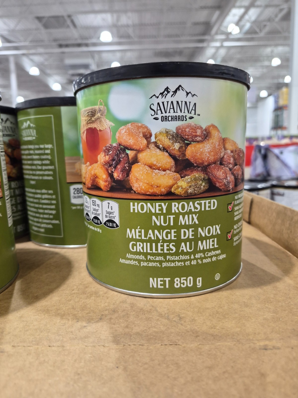 Savanna Orchards Honey Roasted Nut Mix Cashews, Almonds, Peanuts & Pecans