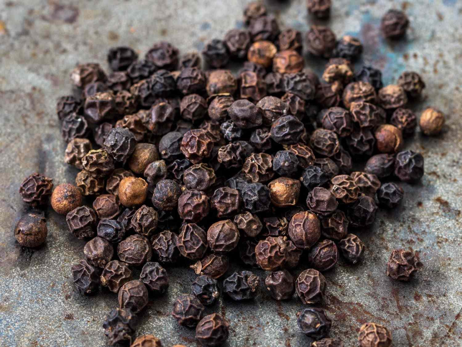 Organic Black Peppercorns – 100% Pure & Natural | Premium Quality | Fresh Spice