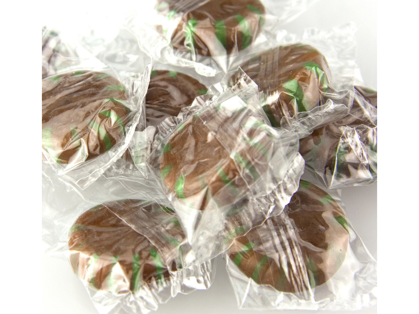 Chocolate Starlight Mint Hard Candy – 4 lbs. ~ YANKEETRADERS® ~ FREE SHIPPING