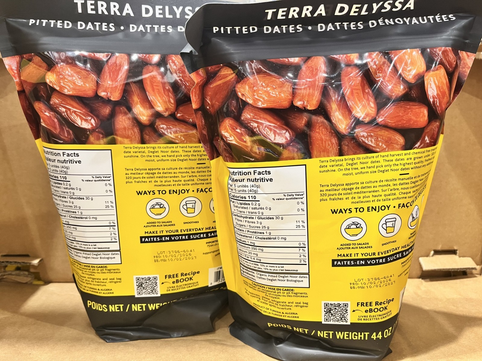 Terra Delyssa Organic Pitted Deglet Noor Dates 2-pack (44 oz. each)
