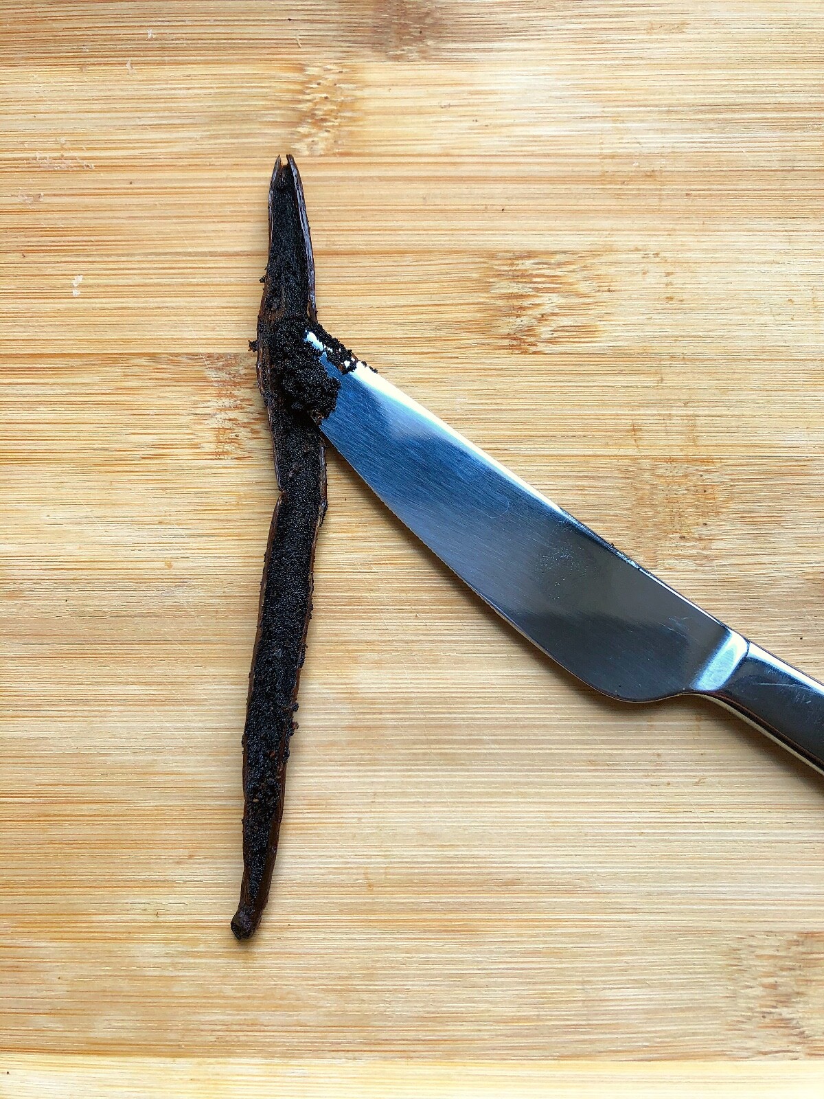5 Madagascar Grade A Bourbon Gourmet Vanilla Beans [Whole]