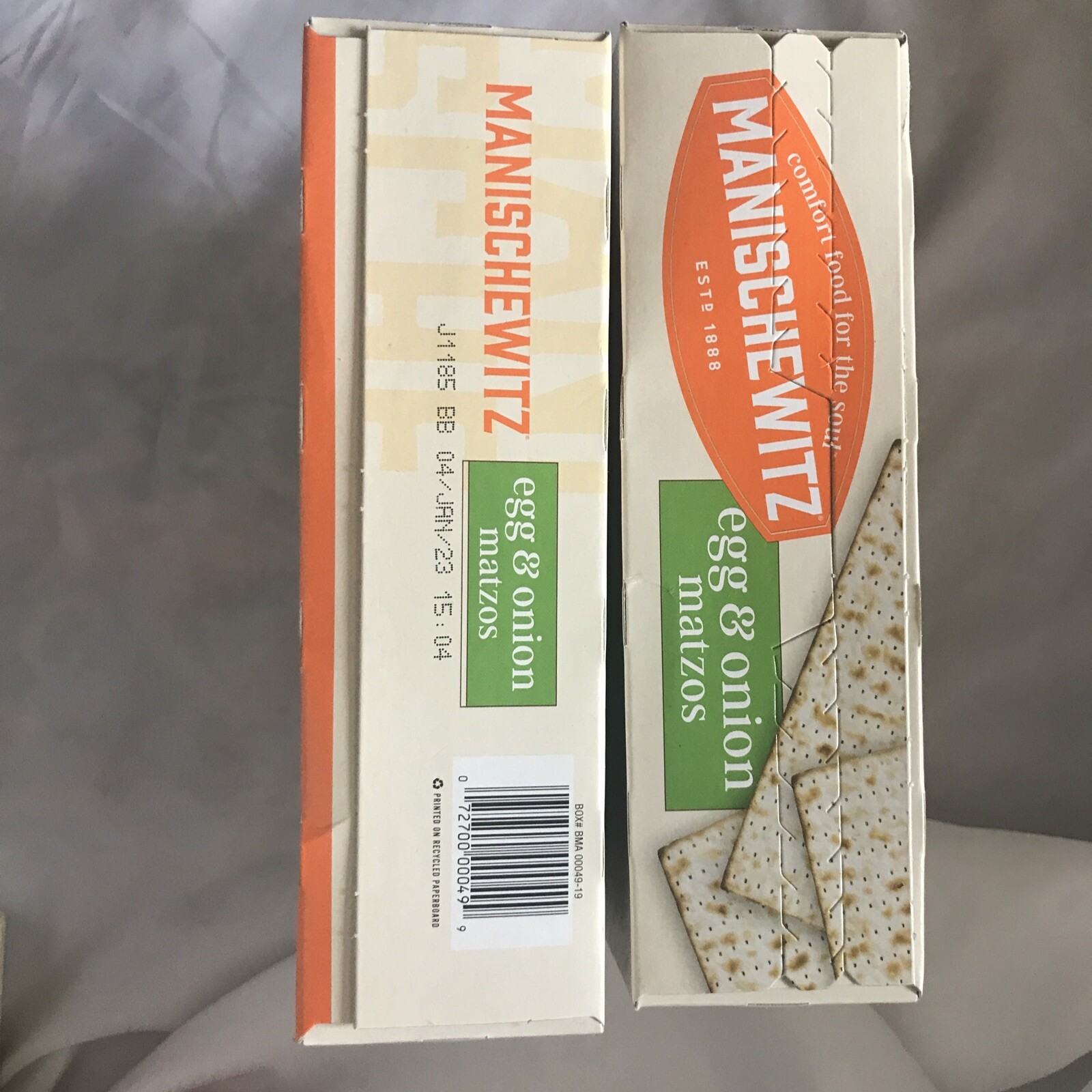 Manischewitz Matzos, Egg & Onion, 10 oz. Lot of 2 boxes. New. Use before 01/23.