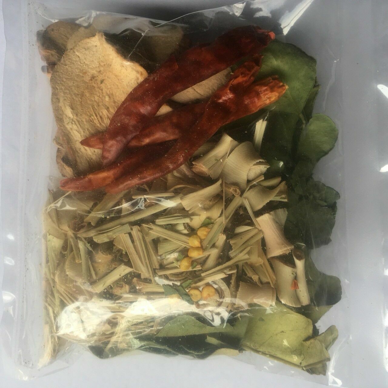 Tom Yum Set Soup Dried Herbs Scent Vegetables Spicy Thai Food And Dehydrated 40g