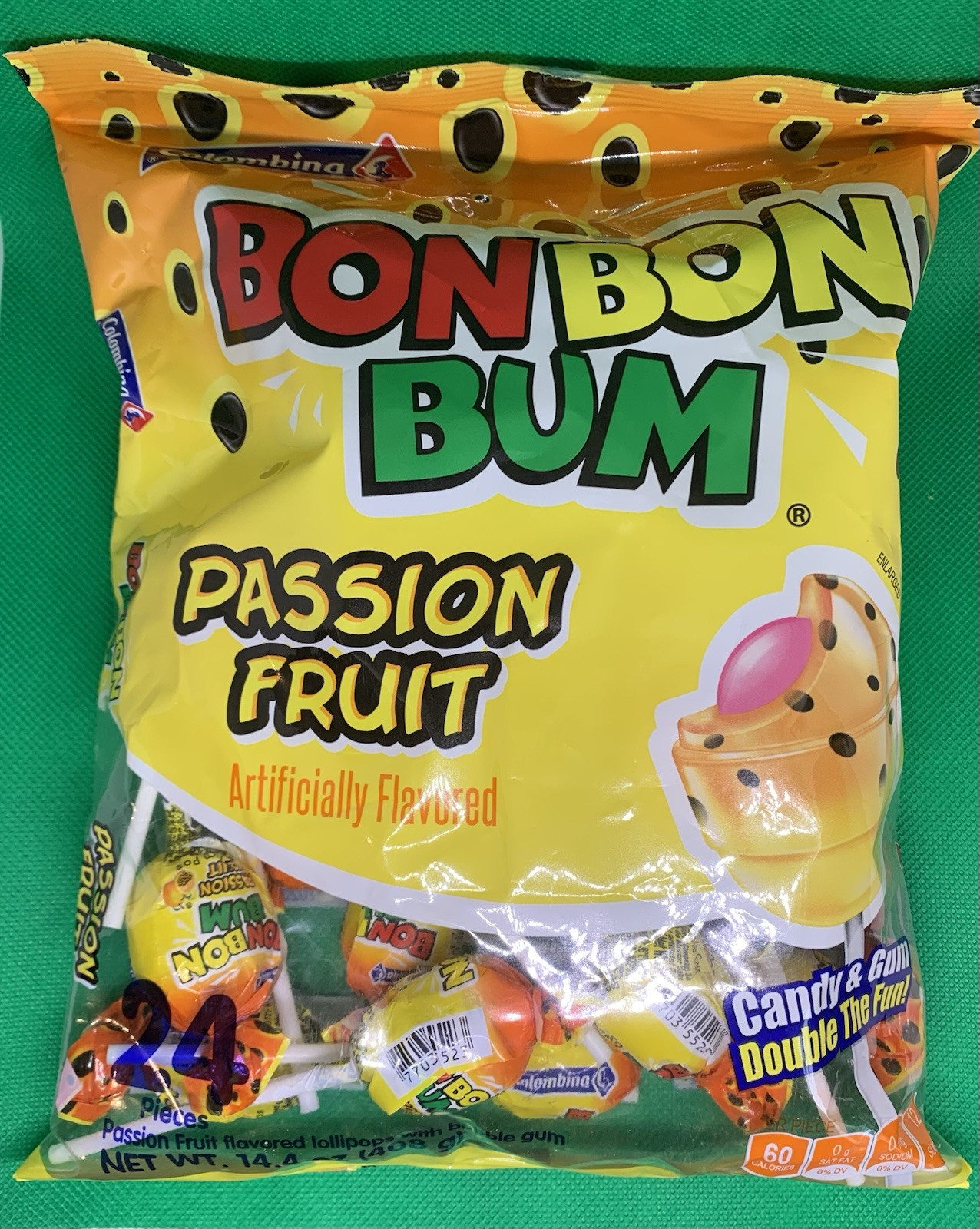 Bon Bon Bum Colombina 24 Pieces Passion Fruit Flavored Lollipops with Bubble Gum
