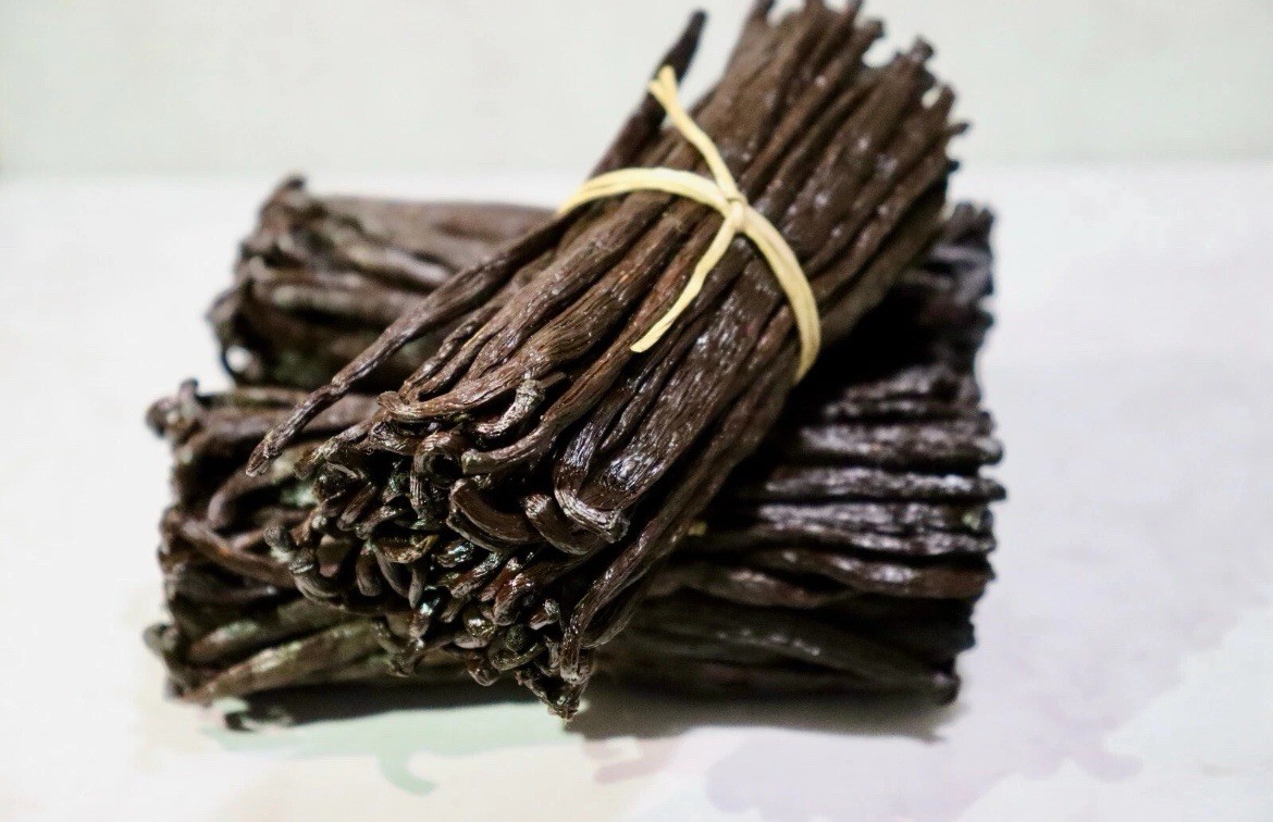 Madagascar Vanilla Beans Grade A Whole 5-6”(13-15cm) beans Qty 20 individual