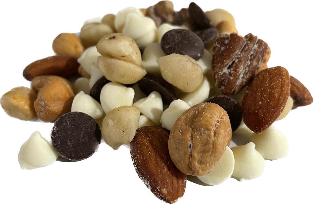Delicious Fresh Roasted Nuts With Belgian Dark & White Chocolate Callets Organic