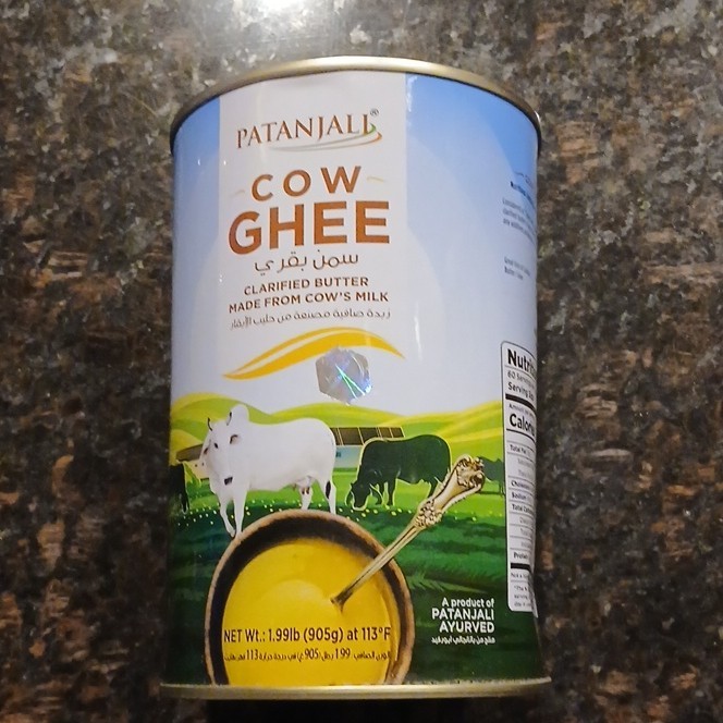 Patanjali Cow Ghee Clarified Butter, Cooking & Serving Oil, 905g (1.99 lb)
