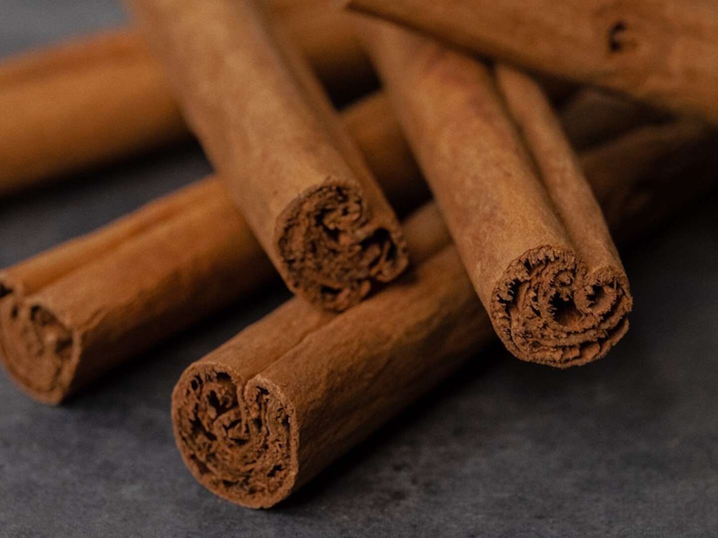 CEYLON PURE QUALITY NATURAL TRUE ALBA CINNAMON STICK SRI LANKA 1kg Free Shipping