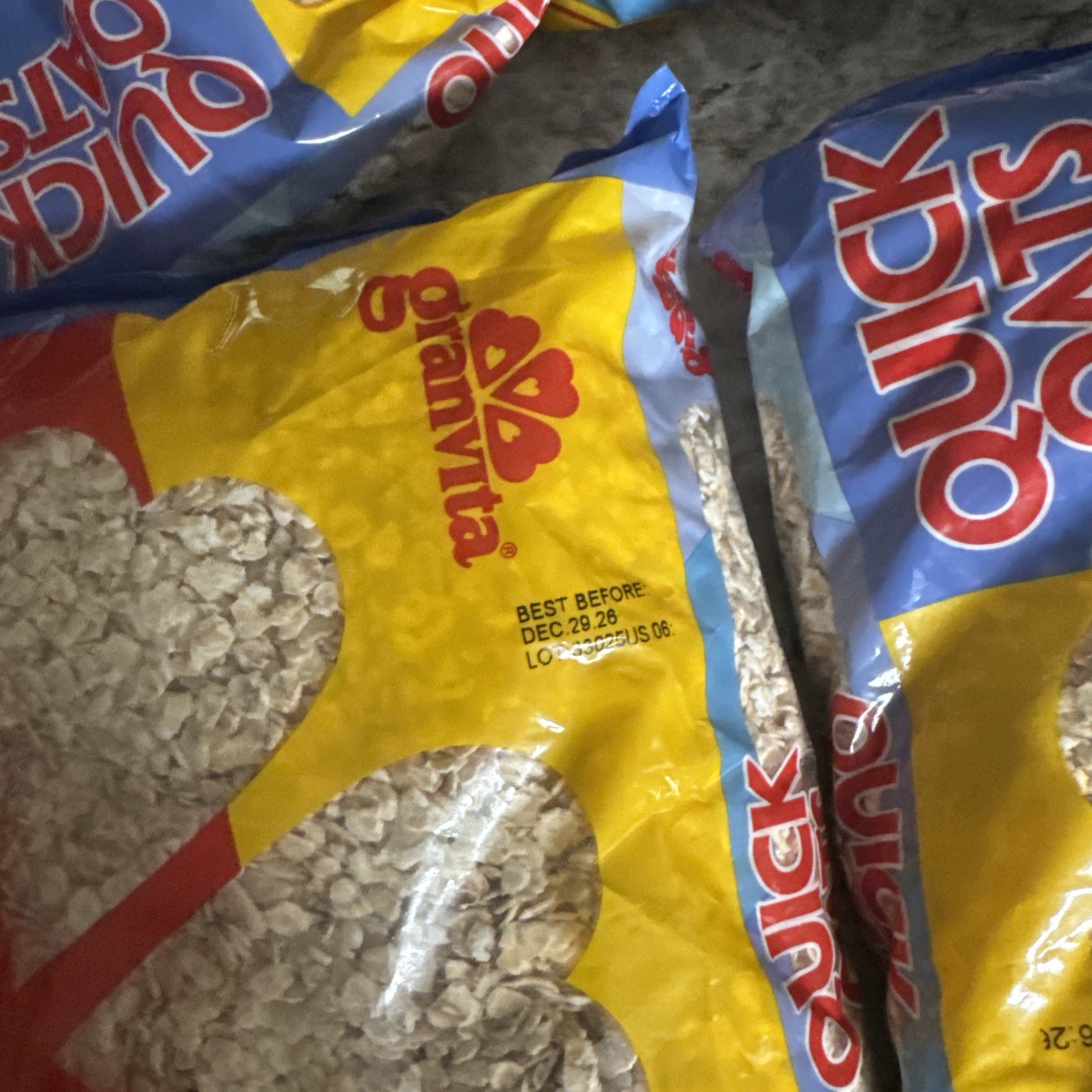 LOT 6 (SIX) Granvita Whole Quick microwaveable Oats 14.1oz (11/26 (4) & 1/27 (2)