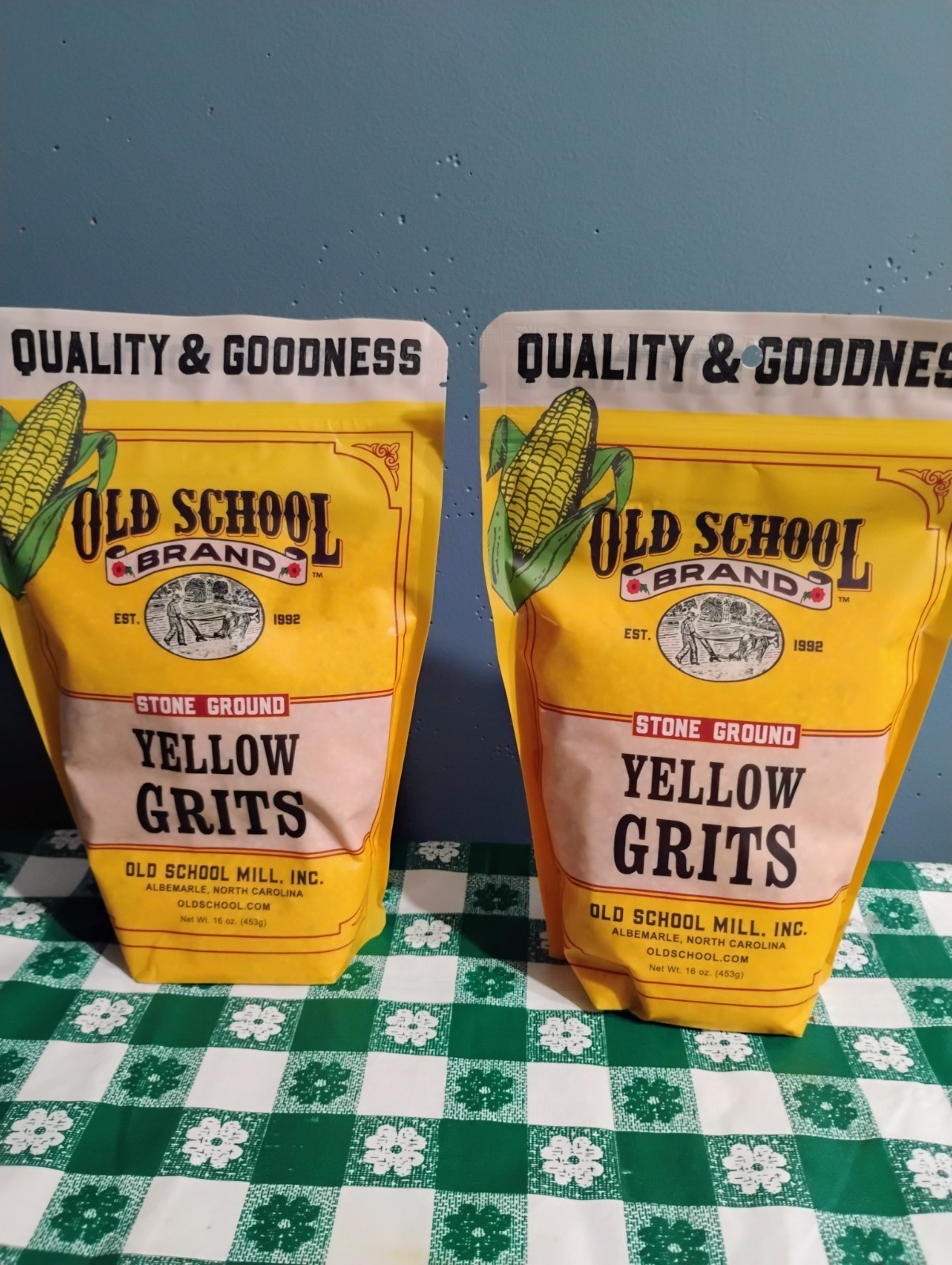OLD SCHOOL BRAND – STONE GROUND – YELLOW GRITS