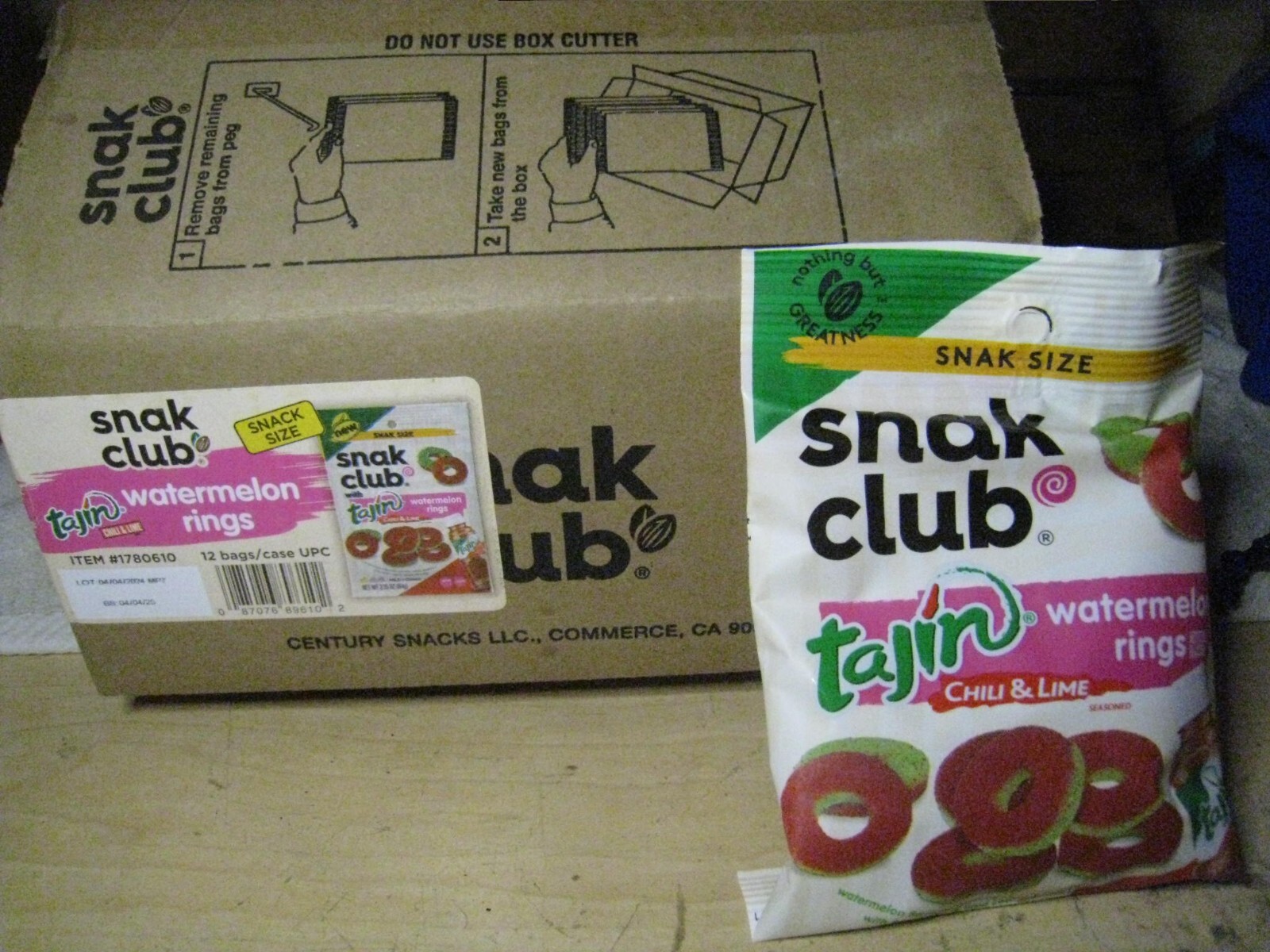 Snak Club Tajin Chili & Lime Watermelon Rings (12 Count) 04/2025 2.25oz BAGS
