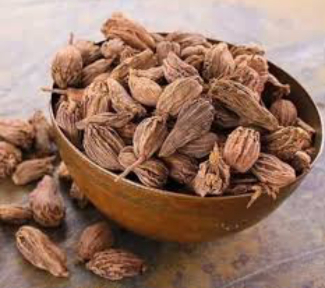 Badi Elaichi,Black Cardamom Whole – Kali Elaichi,Big cardamom, Black cardamom