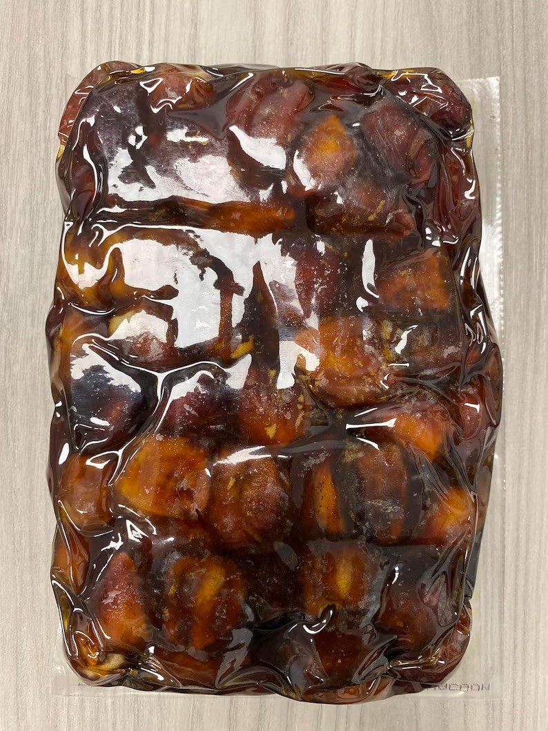2.2 lb Saudi Barhi Dates – Fresh Sun-Dried, Naturally Sweet Caramel-Like Taste