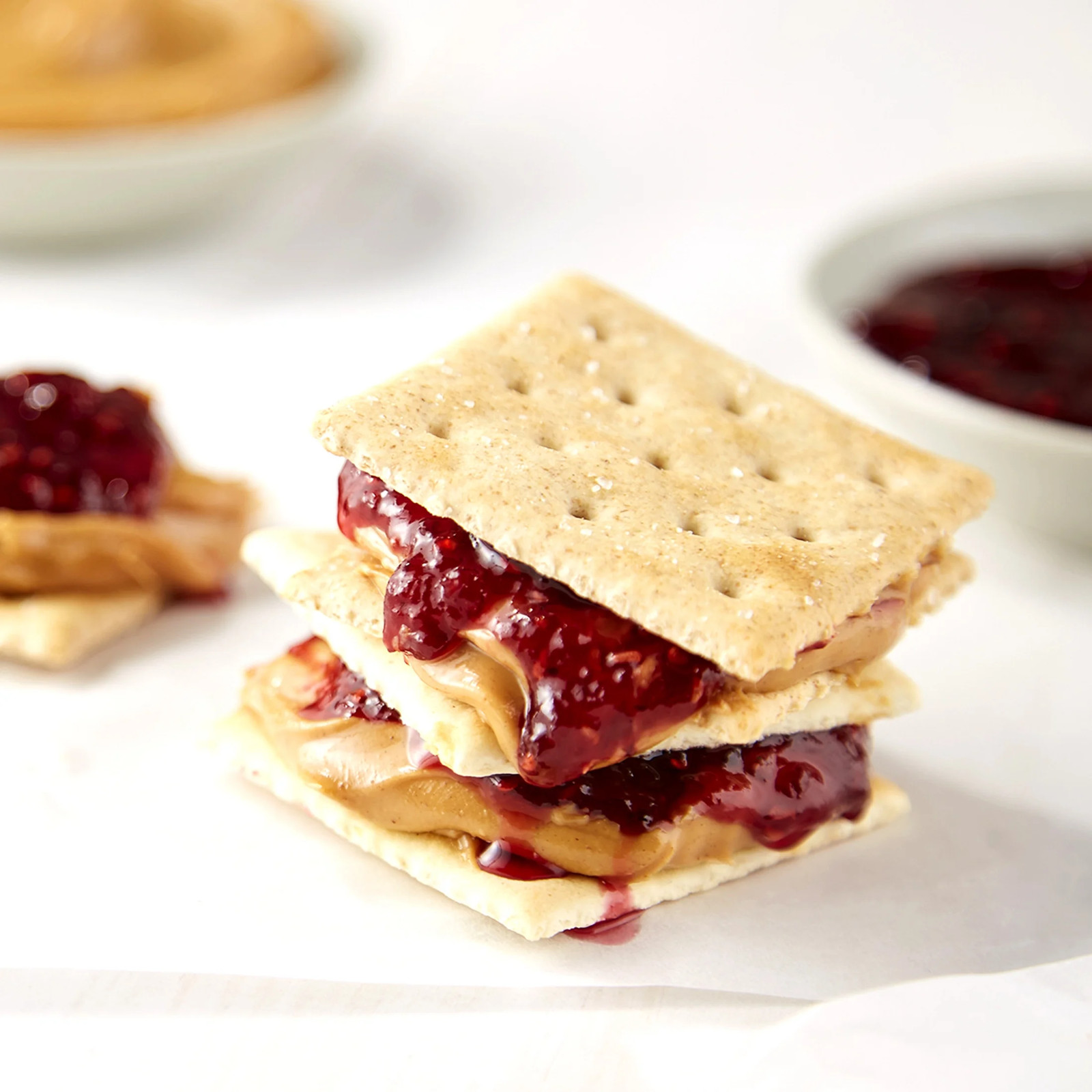 (3 Pack) Saltine Crackers, with Whole Grain Wheat, Lunch Snacks, 1.06 L