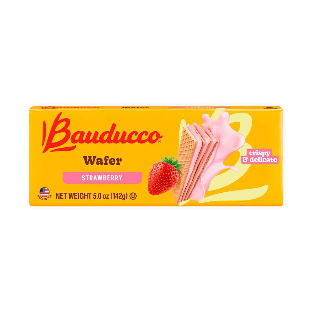 Bauducco Strawberry Wafers – Crispy Wafer Cookies 5.0 oz (Pack of 1), red