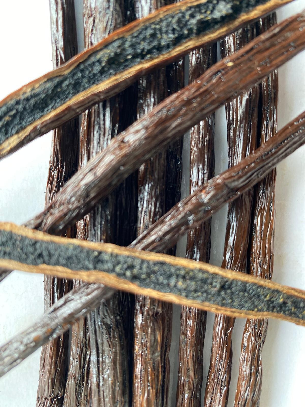 Organic FairTrade Madagascar Vanilla Beans Whole Grade A Pods – Benefits Charity