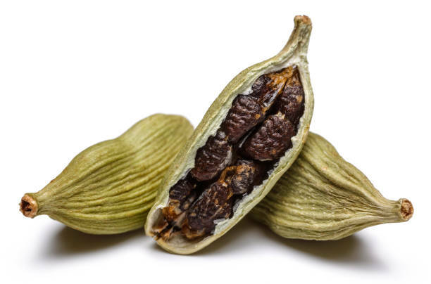 100% pure organic Ceylon CARDAMOM pods, from Sri Lanka High quality spices – 25g