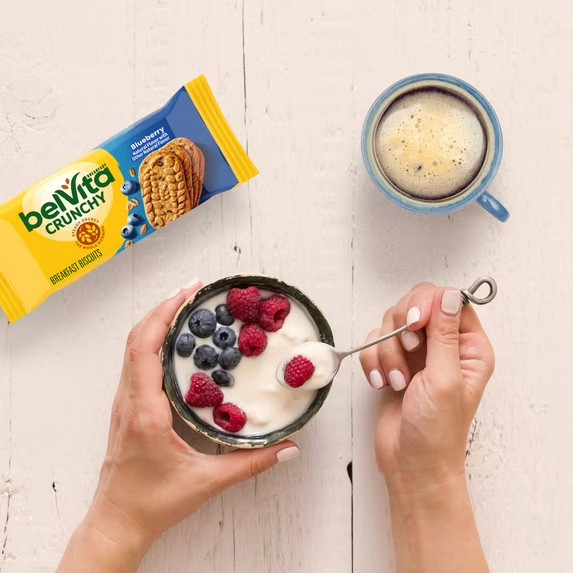 belVita Breakfast Bars Biscuits, Blueberry, Value Pack,12 Packs (4 Biscuits Per)