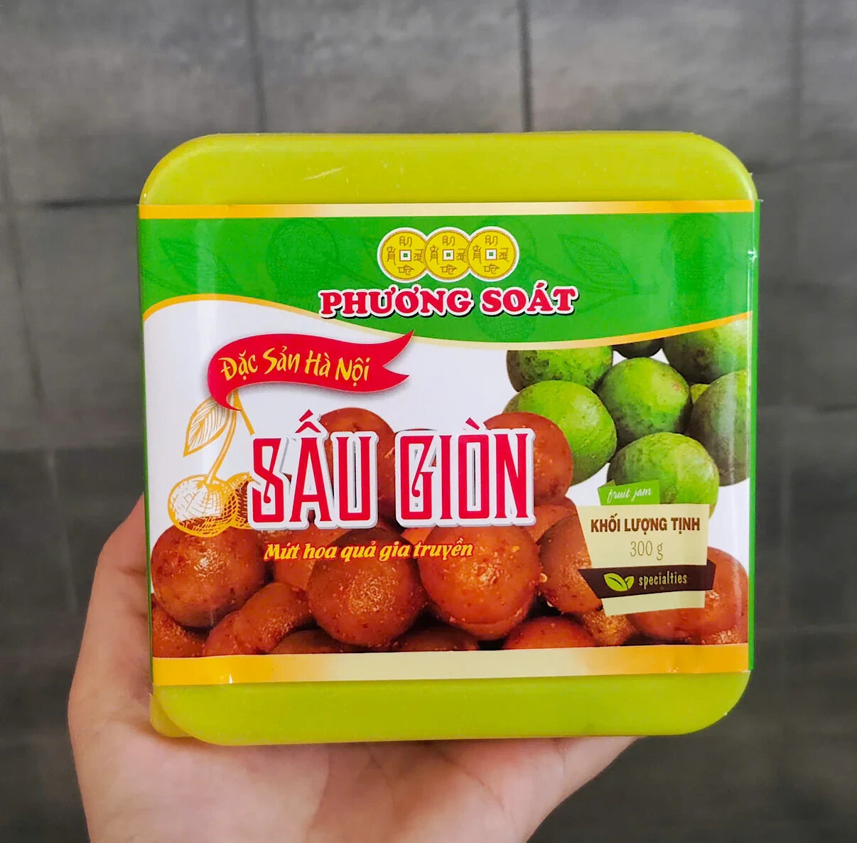 Phuong Soat Dried Candied Fruit Box With Variety Flavours Sau Gion, Peach & Plum