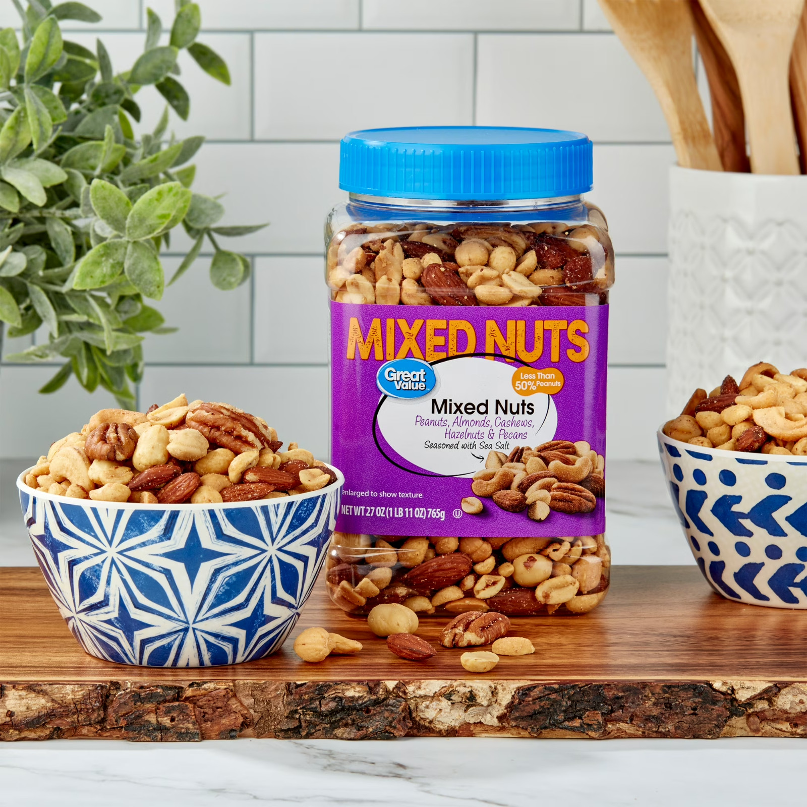 Great Value Mixed Nuts with Peanuts, 27 oz