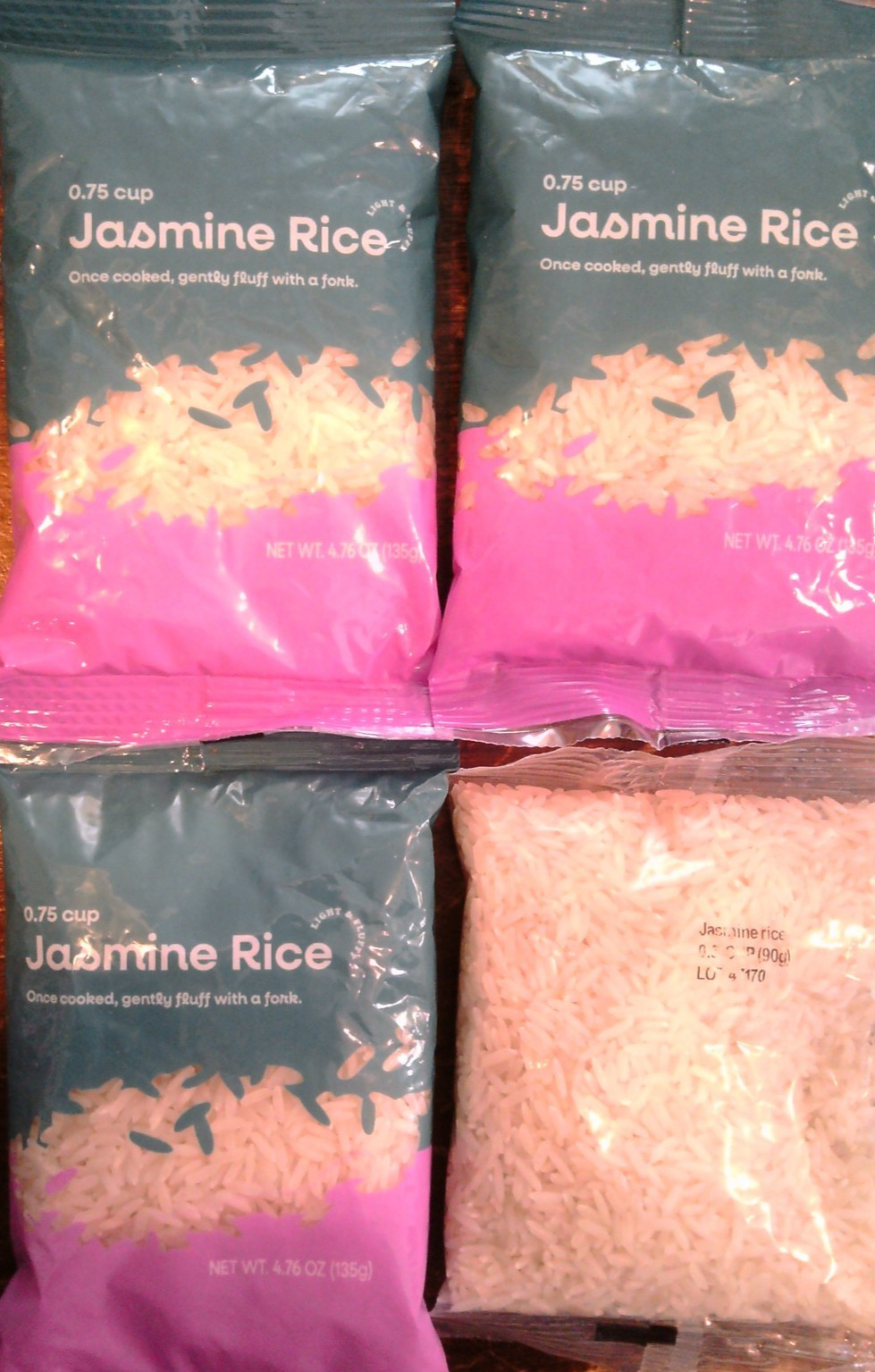 LOT OF 6 Jasmine Rice (Sizes: 3.17oz (1); 4.76oz (3); 16oz (2) READ FOR BEST BY*