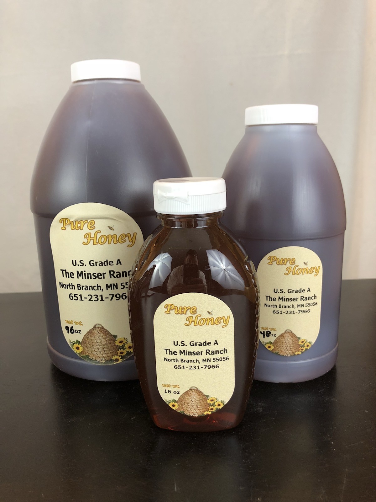 100% RAW PURE NATURAL DARK BUCKWHEAT HONEY 1 Lbs. 16 oz squeeze bottle