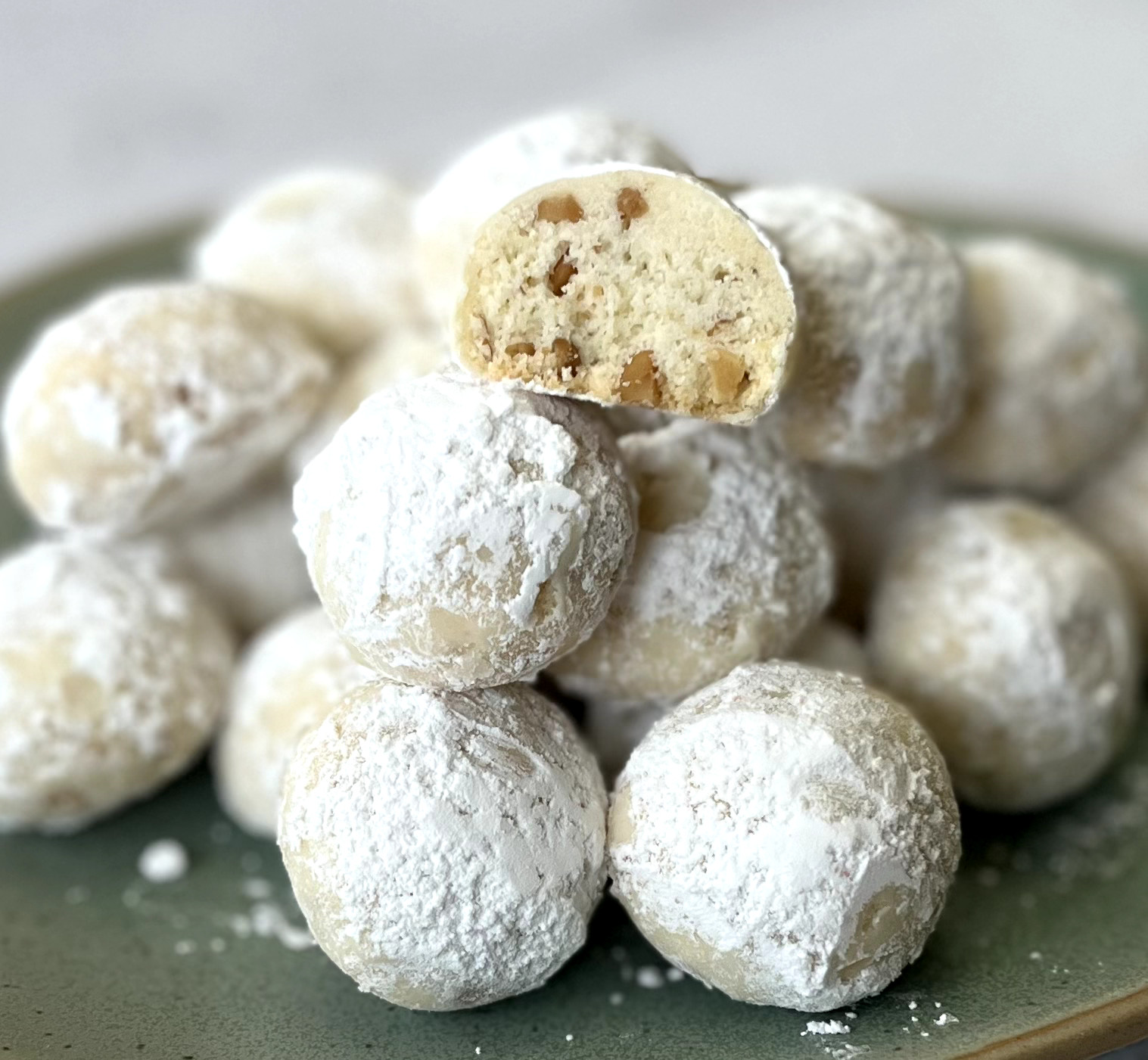 Snowball Cookies/Christmas Cookies/Made Fresh To Order/25Pcs