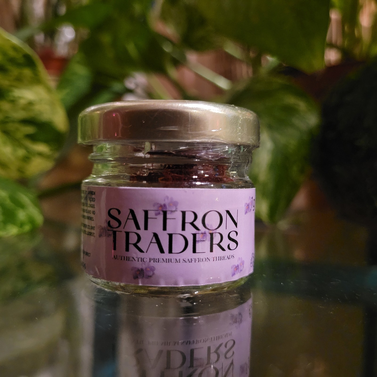 Saffron Traders Premium Grade all Red Certified Natural Saffron Threads – 1g