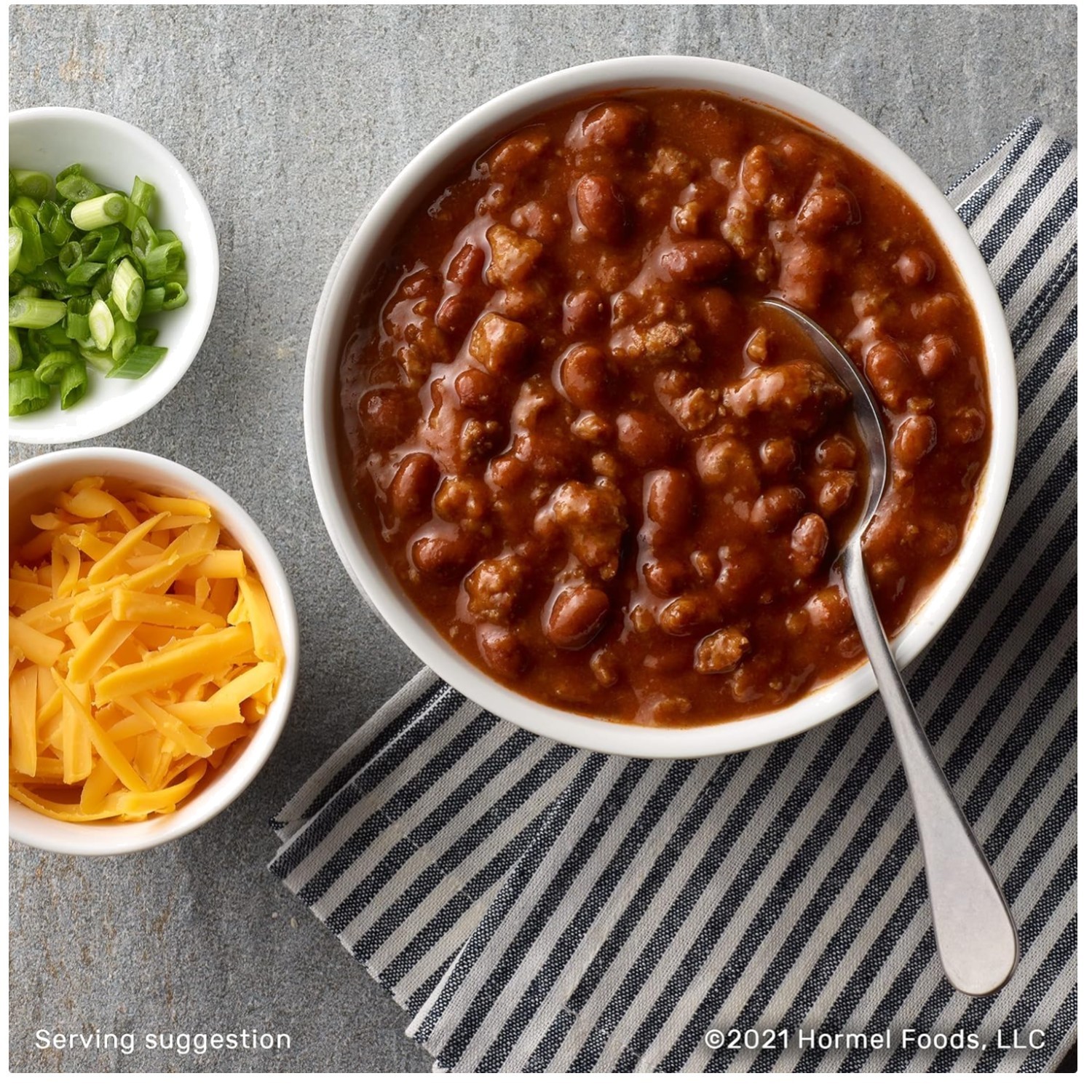 Hormel Chili: Slow-Simmered Beef & Beans (8-pack)//