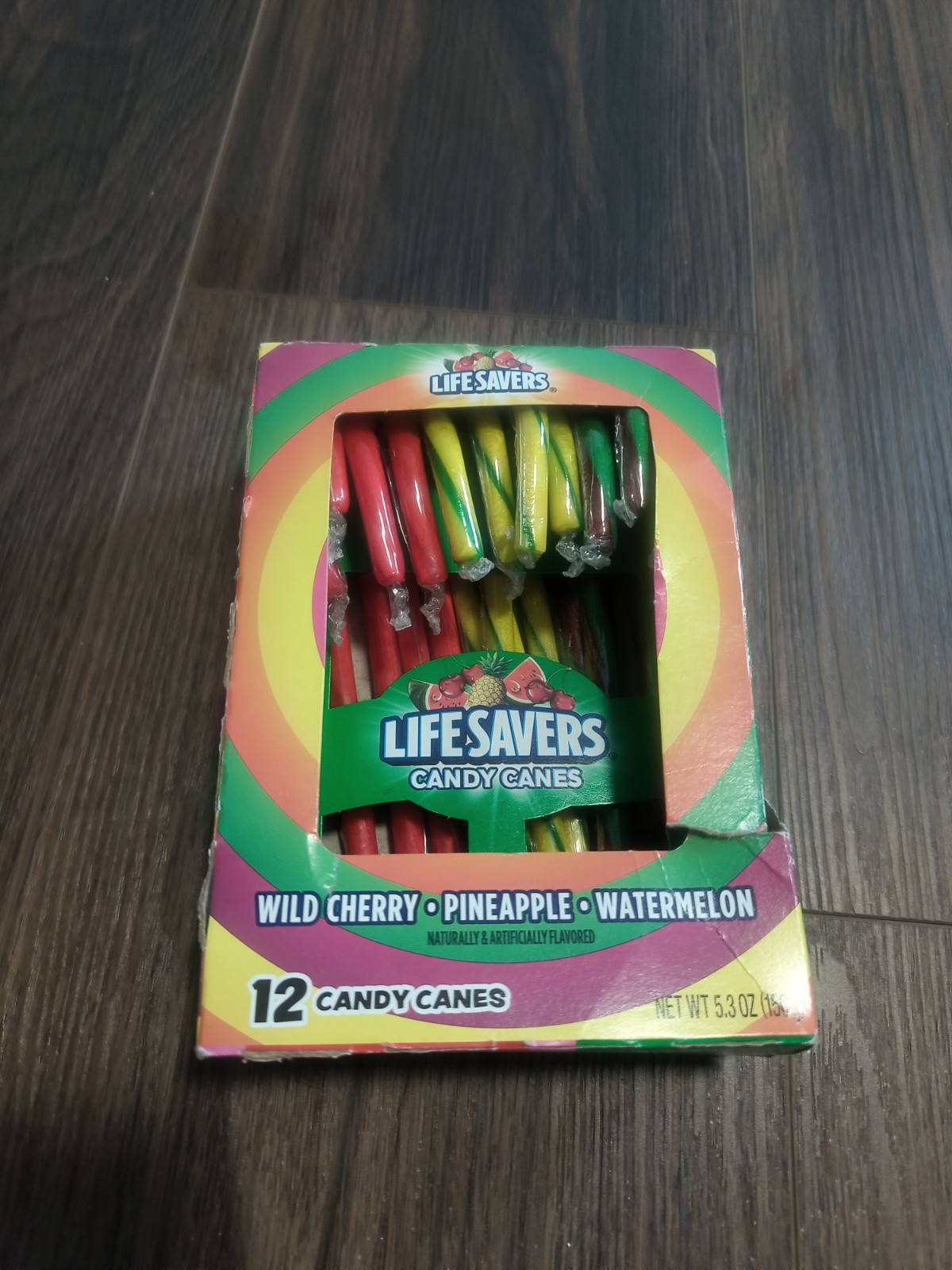 Life Savers ~ Candy Canes Christmas 5.3 oz 12-Canes ~ 8/14/28 Yum yummy