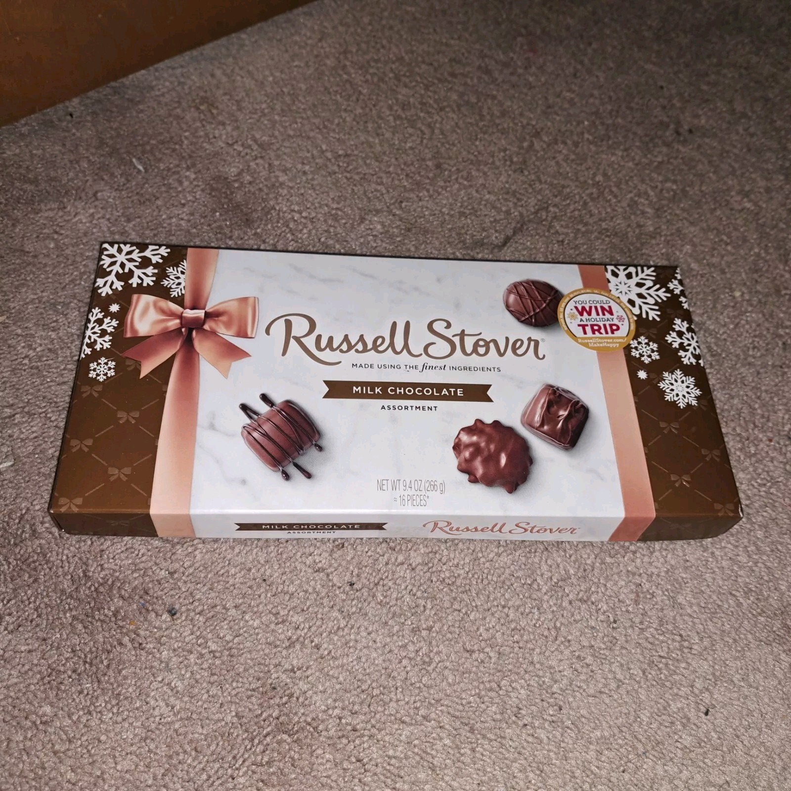 Russell Stover Milk Chocolate Assortment 9.4 Oz Size Sealed Box * Date 04/2025