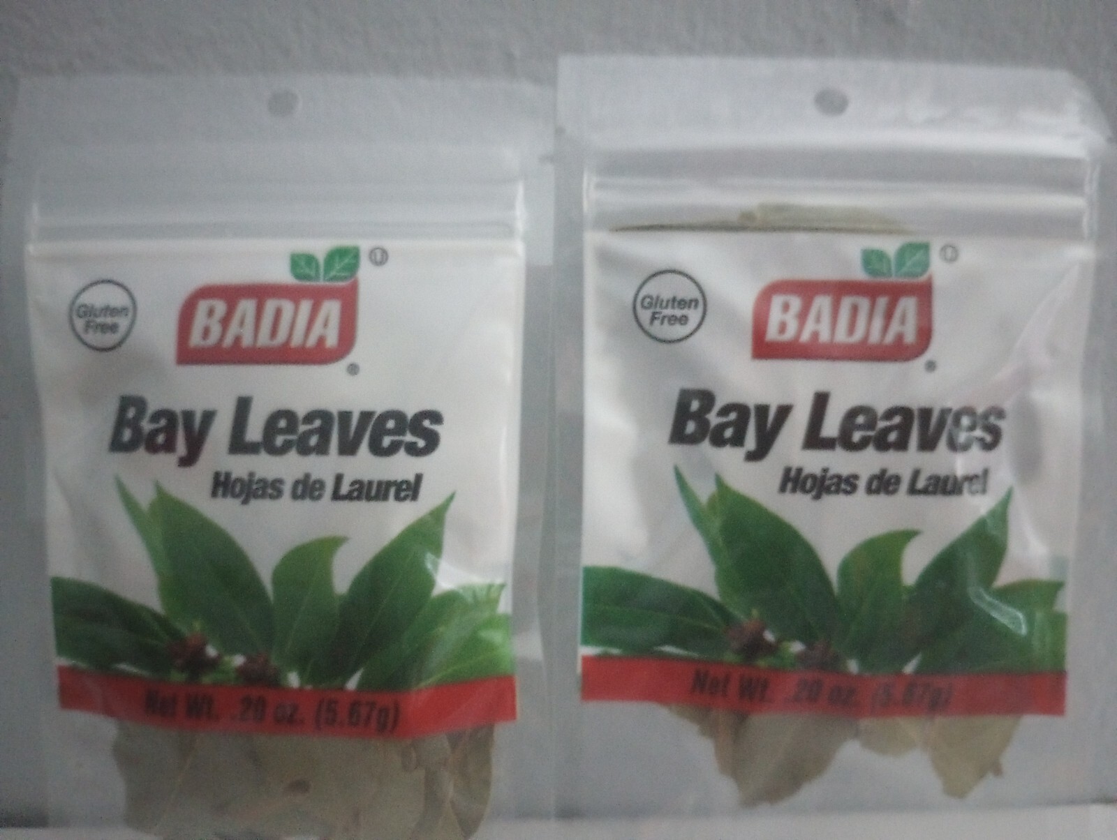 Badia® Bay Leaves Whole. Bag 0.20 oz (2 Pack) Certified Kosher & Gluten Free