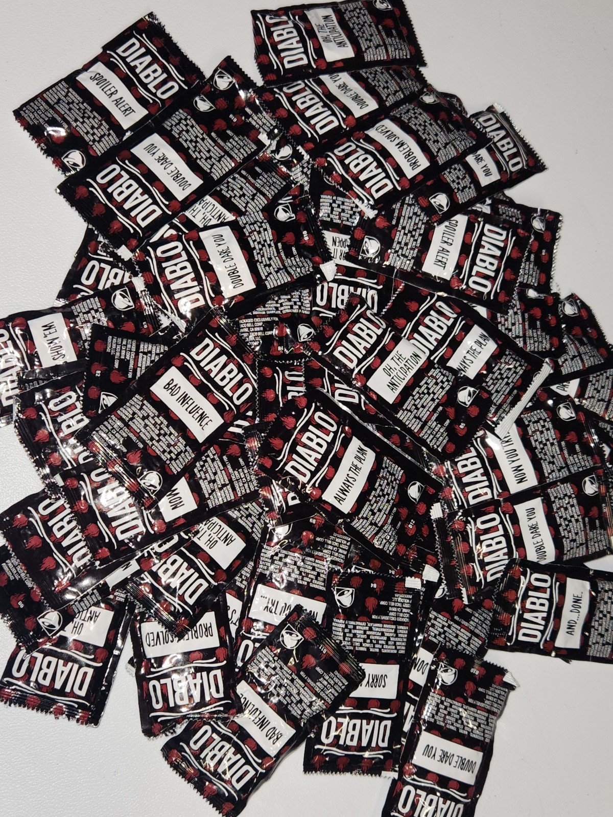 Taco Bell DIABLO Spicy 🔥 Hot Sauce (LOT OF 60 PACKETS TOTAL) NEW & FRESH