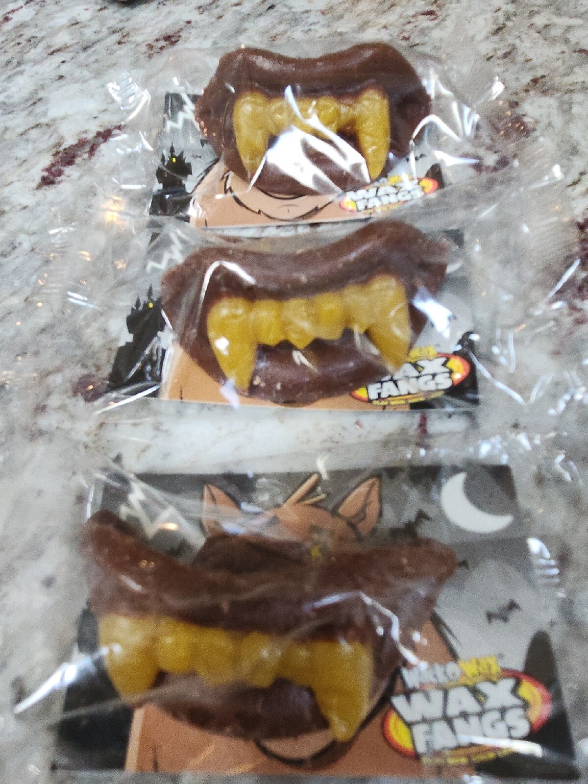 3 PACK WACK-O-WAX Lips, BROWN LIPS YELLOW WAX FANGS, Halloween Candy