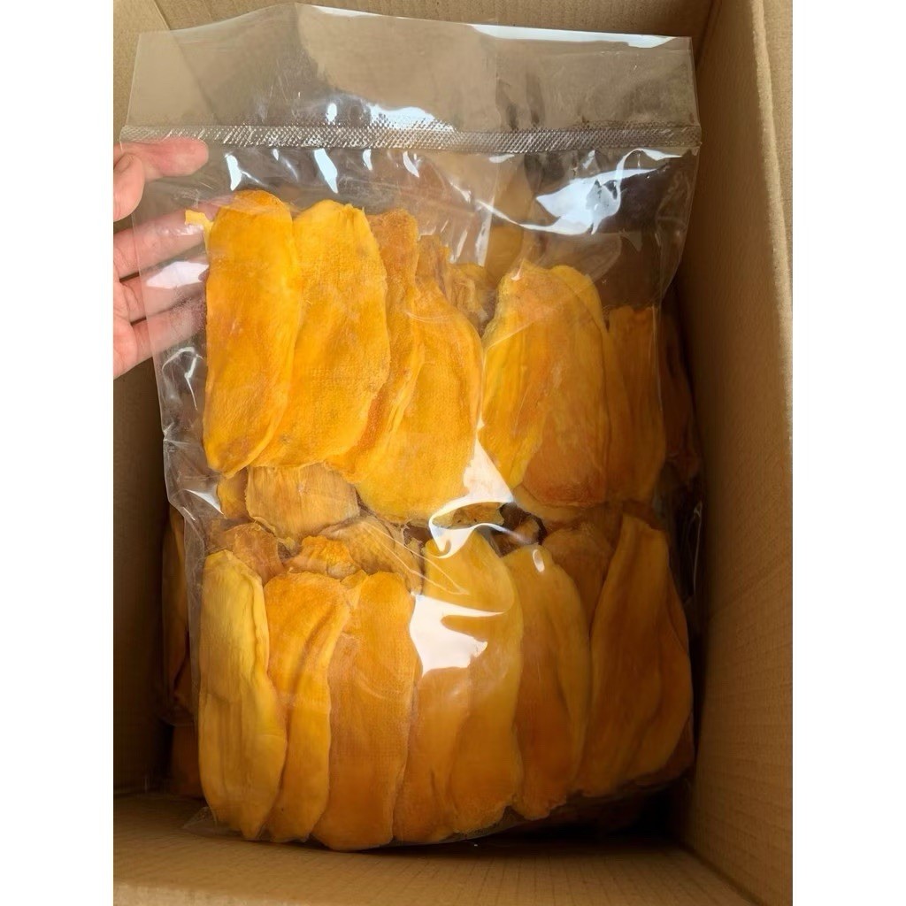 Kirkland Signature Organic Dried Mangoes .(10 Pack)