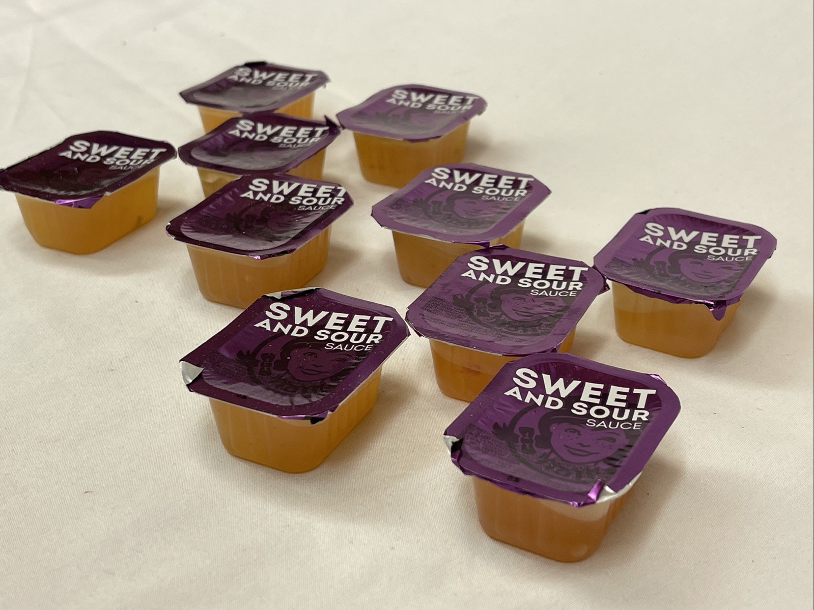*10* Wendy’s Discontinued Sweet And Sour Sauce Cups TEN Shipped Next Day RARE!