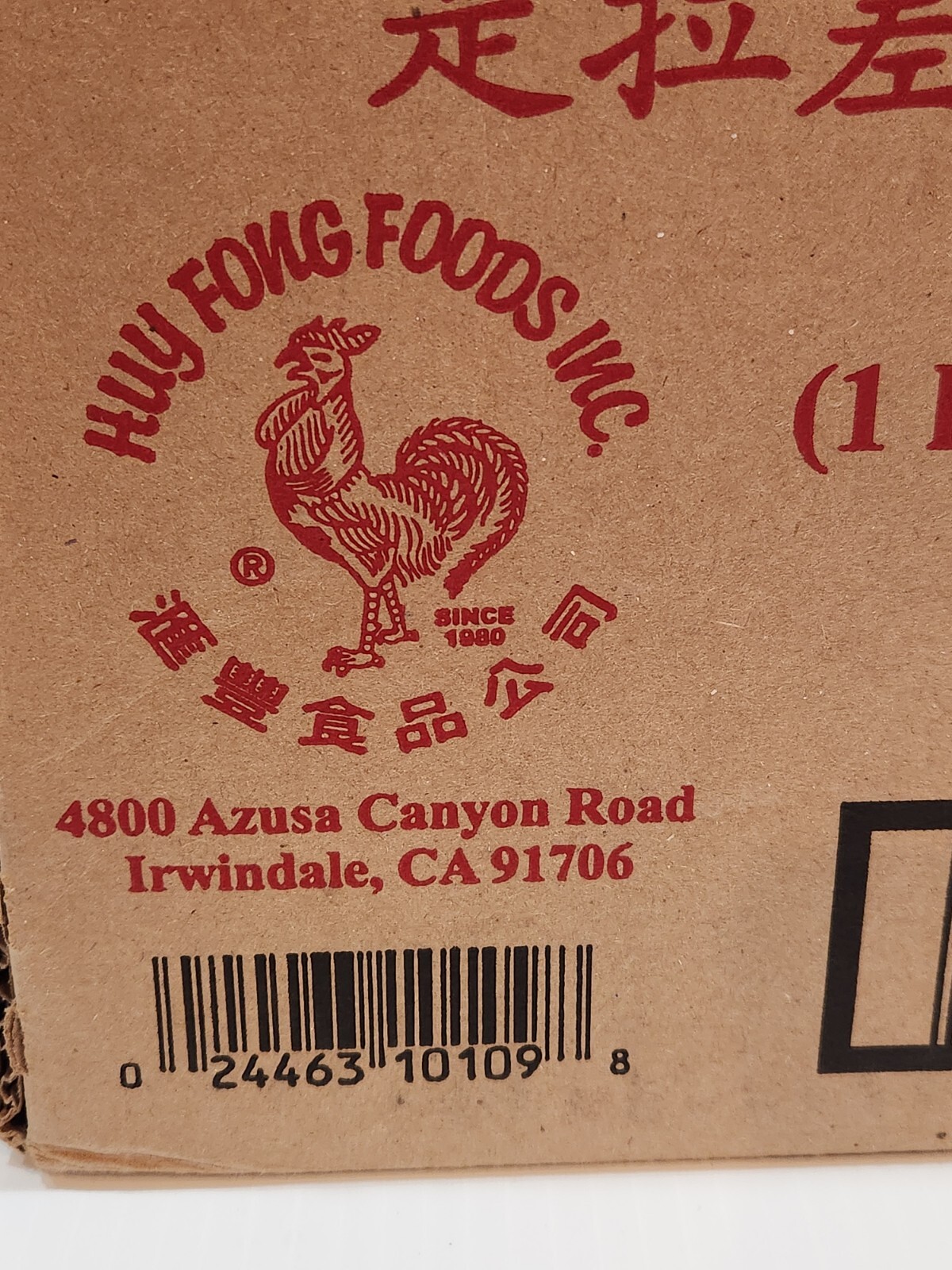 Case of Huy Fong Sriracha Hot Chili Sauce (17 Oz x 12 Bottles) BBD: Dec 2025