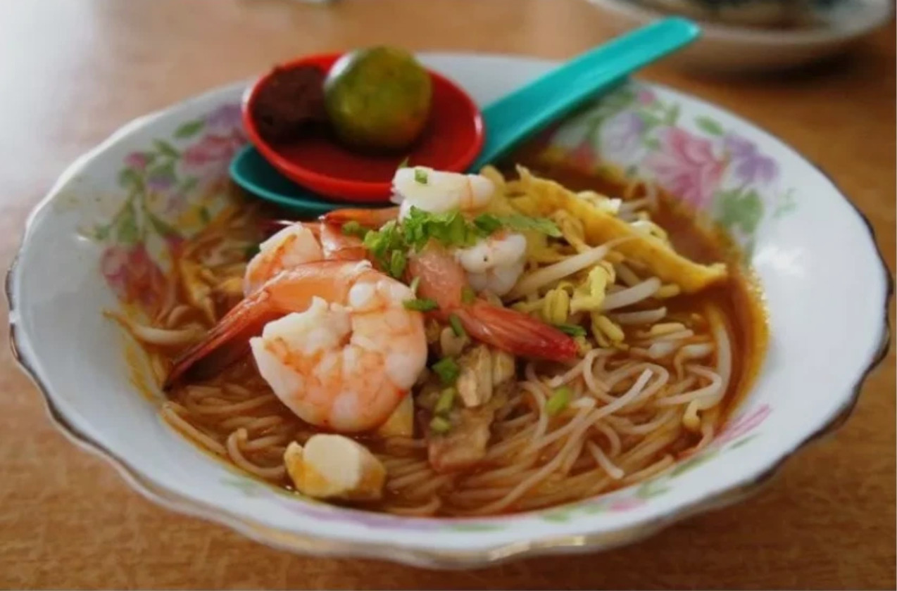 1 X Malaysia Famous Sarawak Laksa Paste Helang Matahari 600g Free Shipping